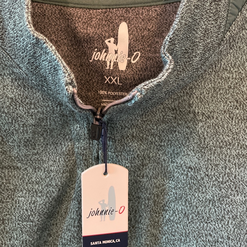 NWT johnnie-O heathered green long sleeve half zip